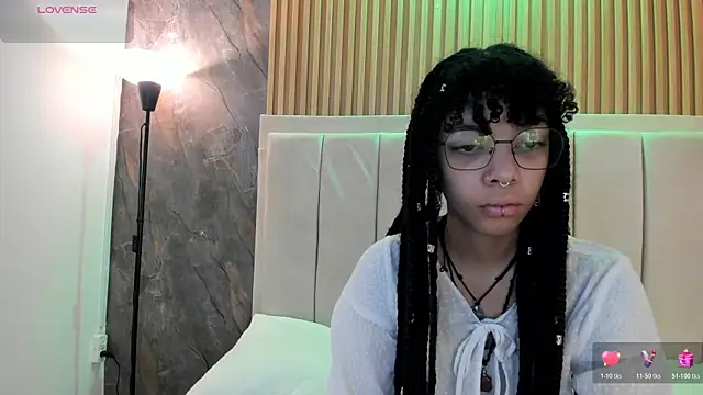 Snapshot of alice_rossi4 chatting on 28, 5, 2026 alice rossi4 online show from 28, 5, 2026