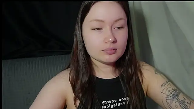 Snapshot of Tendre_Amelia chatting on 1, 6, 2026 Tendre Amelia online show from 1, 6, 2026