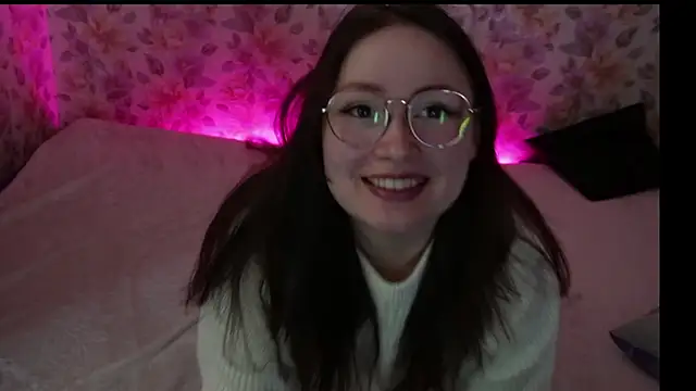 Snapshot of Tendre_Amelia chatting on 20, 6, 2026 Tendre Amelia online show from 20, 6, 2026