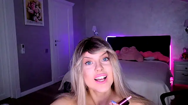 ChristieBlace online show from 23, 5, 2026