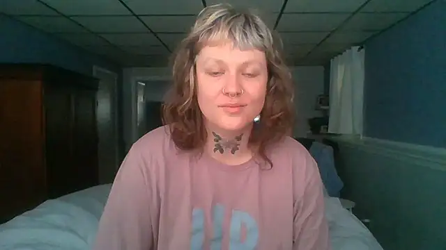 Snapshot of RosieSwitchBitch chatting on 21, 5, 2026 RosieSwitchBitch online show from 21, 5, 2026