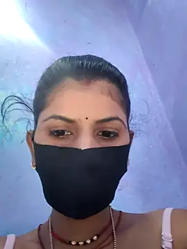 Snapshot of RUHI_1143 chatting on 25, 5, 2026 RUHI 1143 online show from 25, 5, 2026