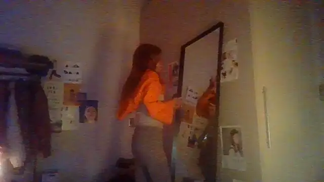 Snapshot of plsmecha chatting on 29, 6, 2026 plsmecha online show from 29, 6, 2026