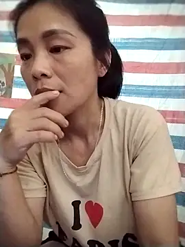 Snapshot of Onie116 chatting on 7, 5, 2026 Onie116 online show from 7, 5, 2026