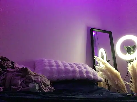 Snapshot of claraxloveuse chatting on 2, 6, 2026 claraxloveuse online show from 2, 6, 2026