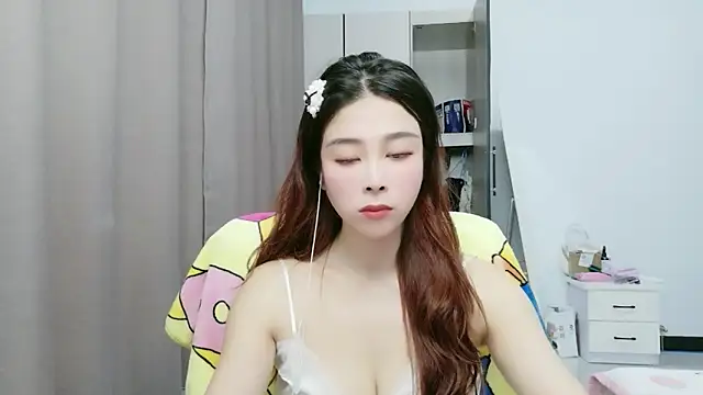 xiaoxiaohong030 online show from 14, 6, 2026