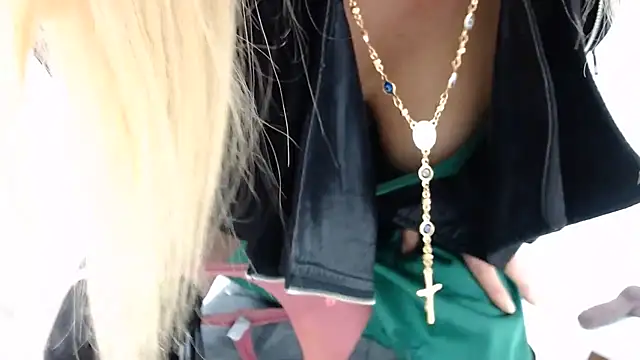 Snapshot of BlondeNatalia chatting on 11, 6, 2026 BlondeNatalia online show from 11, 6, 2026