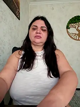 -CUTE-EVVIL- online show from 8, 5, 2026