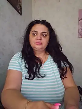 Snapshot of -CUTE-EVVIL- chatting on 12, 6, 2026 -CUTE-EVVIL- online show from 12, 6, 2026