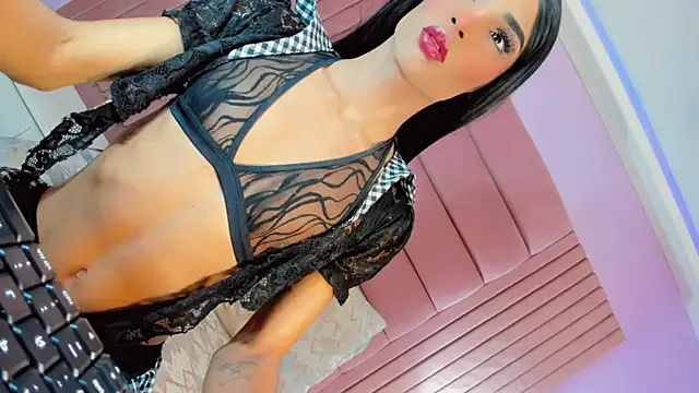Snapshot of Darianavelazquez chatting on 7, 6, 2026 Darianavelazquez online show from 7, 6, 2026
