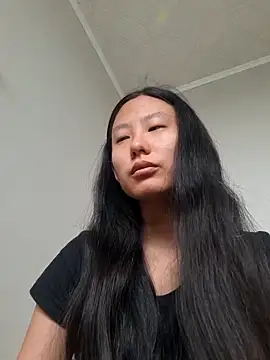 Snapshot of LeyaHanami chatting on 3, 6, 2026 LeyaHanami online show from 3, 6, 2026