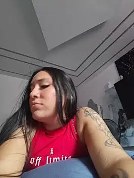 Snapshot of valeryrouse27 chatting on 13, 5, 2026 valeryrouse27 online show from 13, 5, 2026