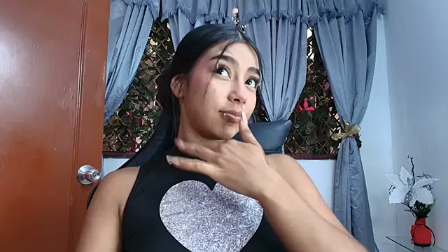 Sofia Browm online show from 31, 5, 2026