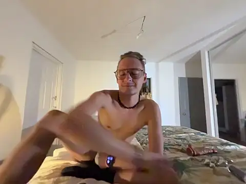 BlondieVelvet online show from 13, 6, 2026