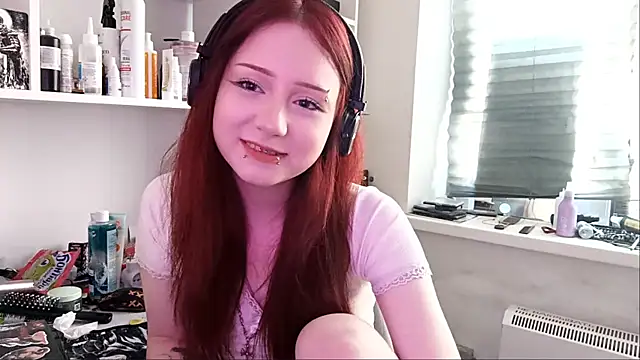 em0emily online show from 30, 6, 2026