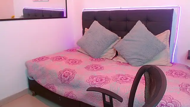 Snapshot of Meliissa_xxxx chatting on 31, 5, 2026 Meliissa xxxx online show from 31, 5, 2026