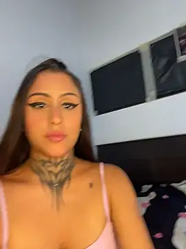 Snapshot of sarah_escobarr_ chatting on 22, 5, 2026 sarah escobarr online show from 22, 5, 2026