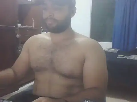 Snapshot of Bearmachin chatting on 4, 5, 2026 Bearmachin online show from 4, 5, 2026