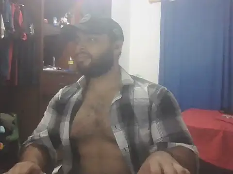 Snapshot of Bearmachin chatting on 7, 5, 2026 Bearmachin online show from 7, 5, 2026