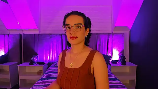 Azahara 18 online show from 8, 5, 2026