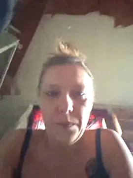 Snapshot of lickybaby26 chatting on 24, 5, 2026 lickybaby26 online show from 24, 5, 2026
