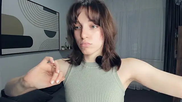 LydaAinley online show from 28, 4, 2026