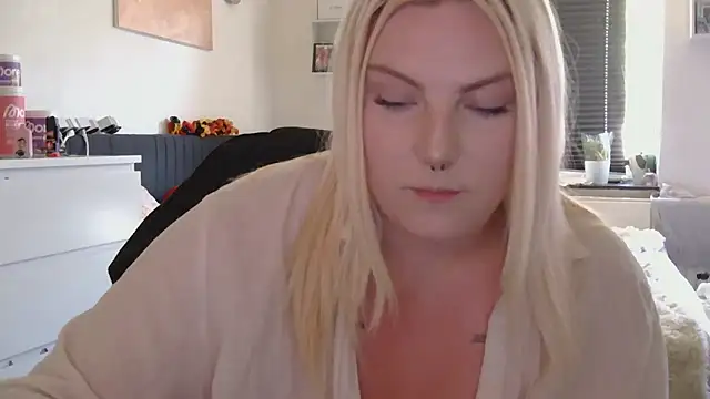 Snapshot of josi-420 chatting on 26, 6, 2026 josi-420 online show from 26, 6, 2026