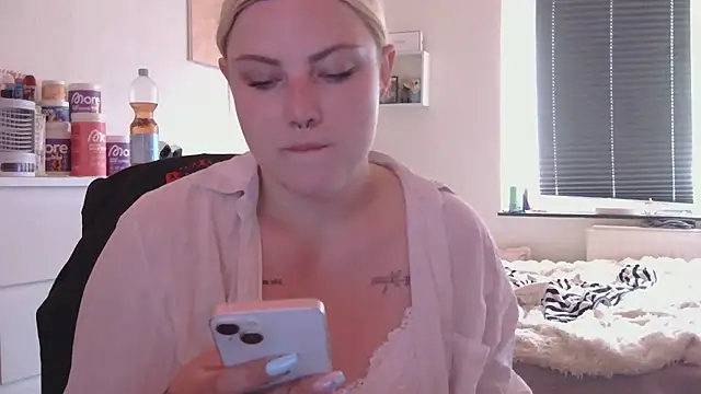 Snapshot of josi-420 chatting on 2, 7, 2026 josi-420 online show from 2, 7, 2026