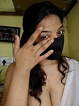 Snapshot of vanika2000 chatting on 11, 7, 2026 vanika2000 online show from 11, 7, 2026