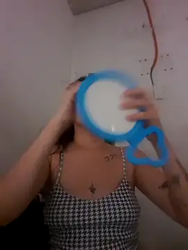 Bad bish21 online show from 28, 4, 2026