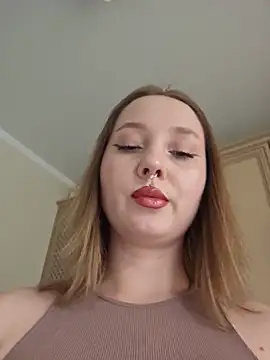 Snapshot of ooopsitscandy chatting on 24, 5, 2026 ooopsitscandy online show from 24, 5, 2026