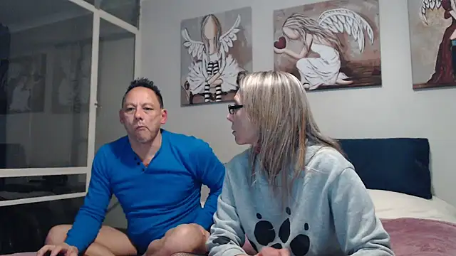Snapshot of blondiesin50 chatting on 15, 7, 2026 blondiesin50 online show from 15, 7, 2026