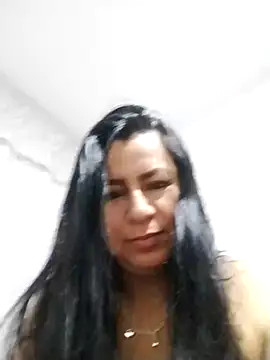 HelenNovoa online show from 4, 6, 2026