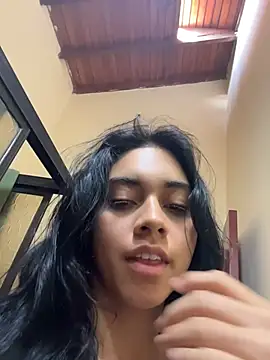 mia moonna online show from 30, 4, 2026