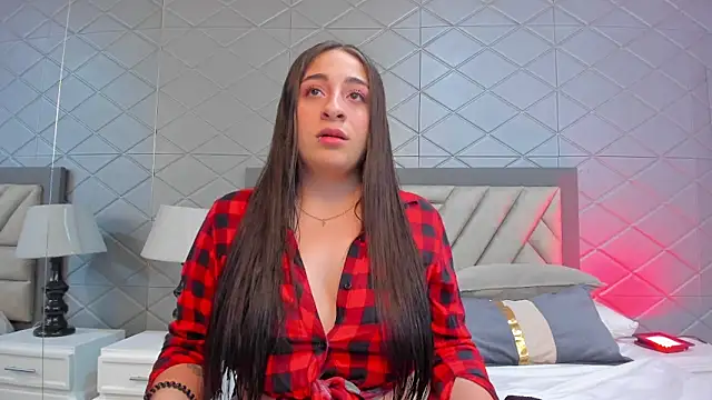 Snapshot of CharyLin chatting on 13, 5, 2026 CharyLin online show from 13, 5, 2026