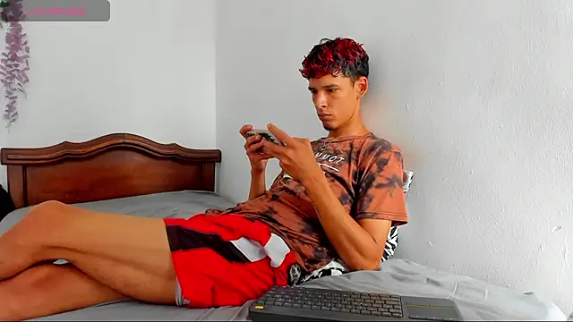 Snapshot of liammendoza98 chatting on 4, 7, 2026 liammendoza98 online show from 4, 7, 2026