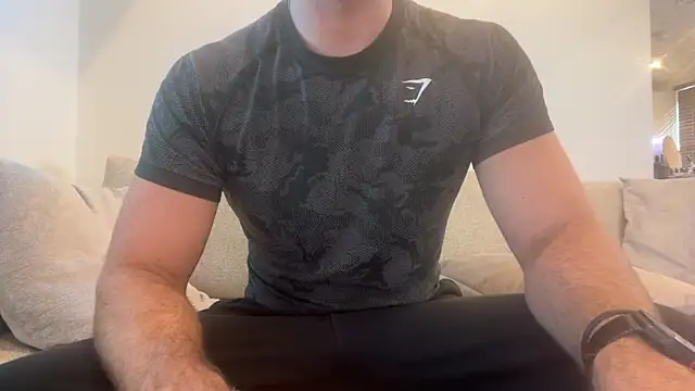 Snapshot of gymshrk chatting on 18, 5, 2026 gymshrk online show from 18, 5, 2026
