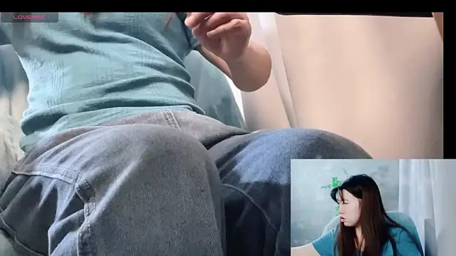 Snapshot of LuMei-Love chatting on 19, 6, 2026 LuMei-Love online show from 19, 6, 2026