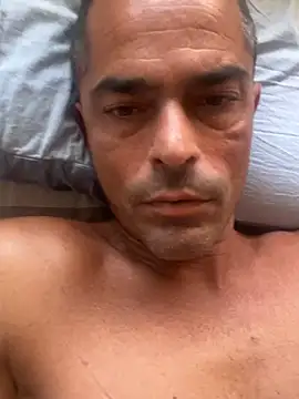 Snapshot of Riccardo86xx chatting on 25, 6, 2026 Riccardo86xx online show from 25, 6, 2026