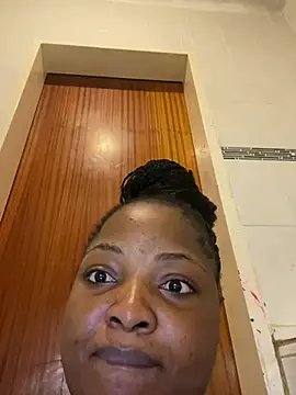 Snapshot of Sexyagelicxx chatting on 2, 6, 2026 Sexyagelicxx online show from 2, 6, 2026