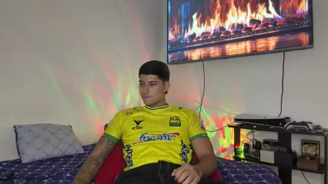 SexxxySquirterStev777 online show from 20, 5, 2026