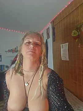 cosmicuddler online show from 23, 6, 2026