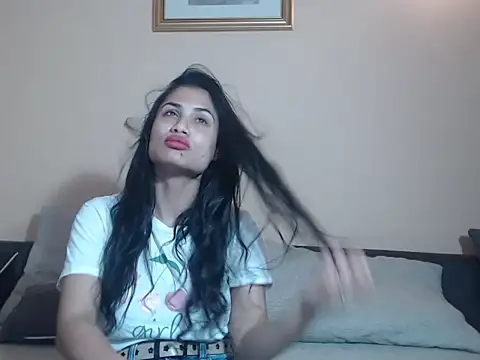 Snapshot of rebecka_sweet chatting on 14, 5, 2026 rebecka sweet online show from 14, 5, 2026