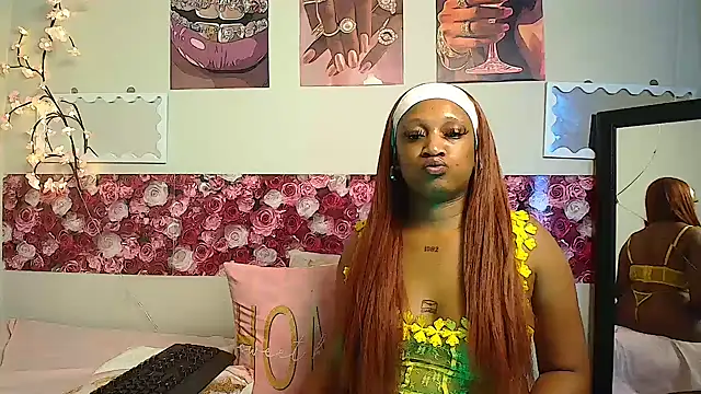 Snapshot of EnchantingLisa chatting on 27, 6, 2026 EnchantingLisa online show from 27, 6, 2026