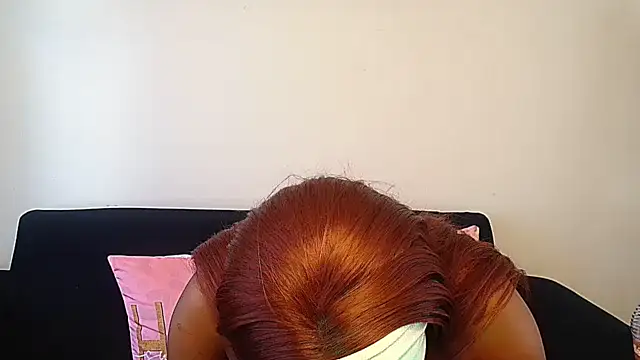 Snapshot of EnchantingLisa chatting on 29, 6, 2026 EnchantingLisa online show from 29, 6, 2026