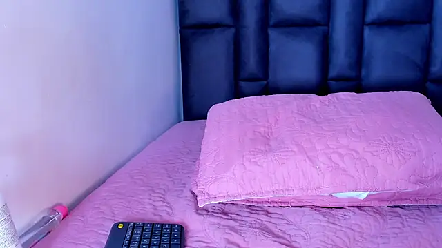 maddy  howard online show from 20, 7, 2026