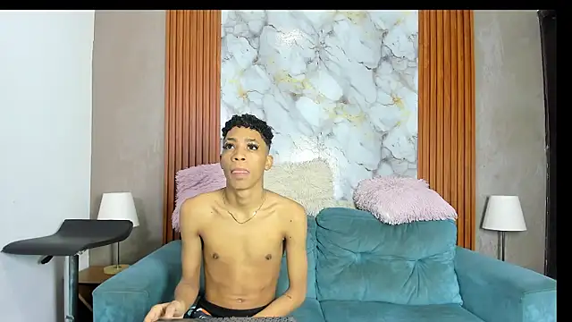 Snapshot of LOVE_GUYS1 chatting on 28, 6, 2026 LOVE GUYS1 online show from 28, 6, 2026