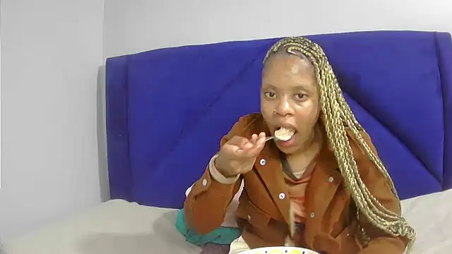 Snapshot of TheSexyBibi chatting on 7, 7, 2026 TheSexyBibi online show from 7, 7, 2026