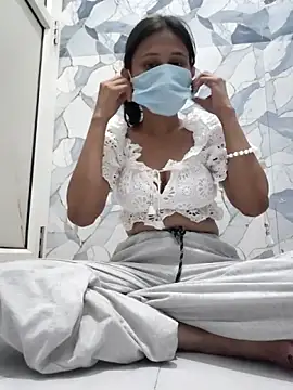 sassyygurl online show from 8, 5, 2026