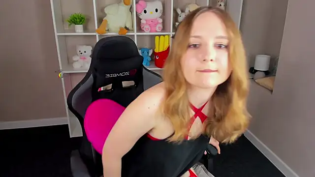 Snapshot of Emmaa_Kimm chatting on 15, 5, 2026 Emmaa Kimm online show from 15, 5, 2026